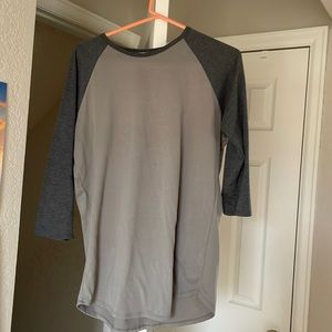 L Randy Lularoe top